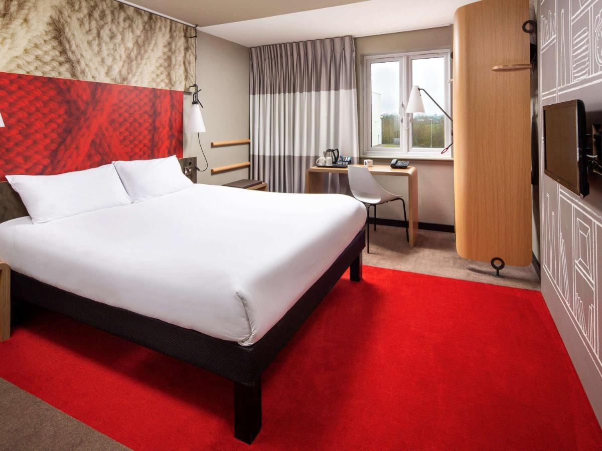 Ibis Rugby East Hotel Crick  Exterior foto