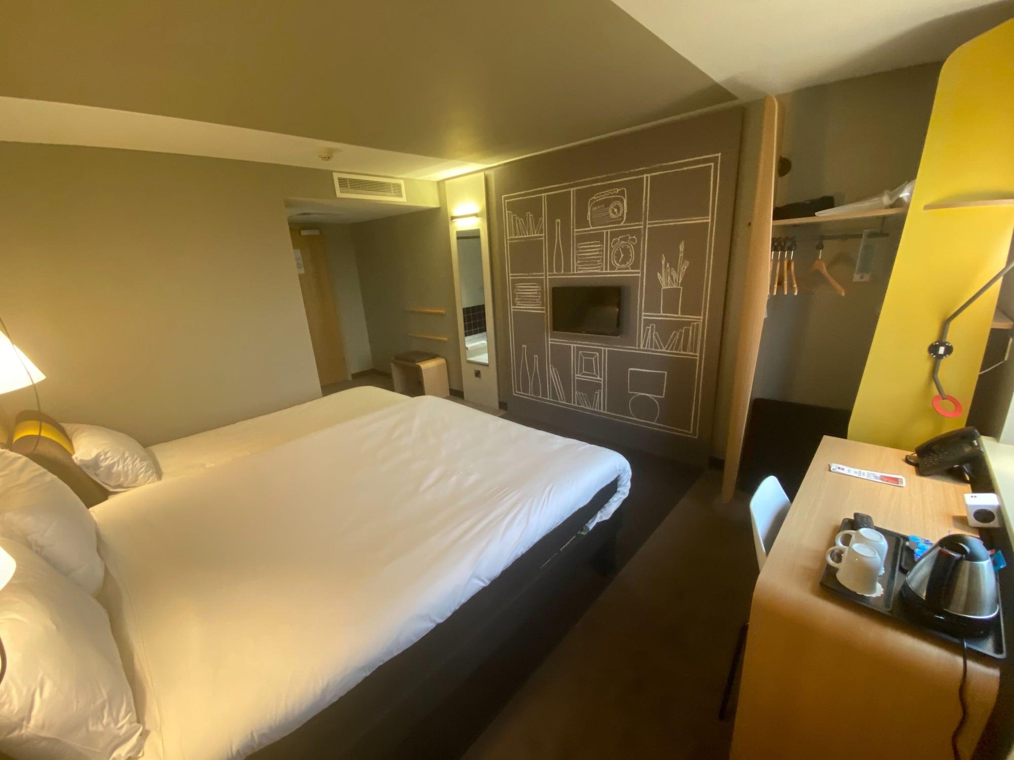 Ibis Rugby East Hotel Crick  Exterior foto