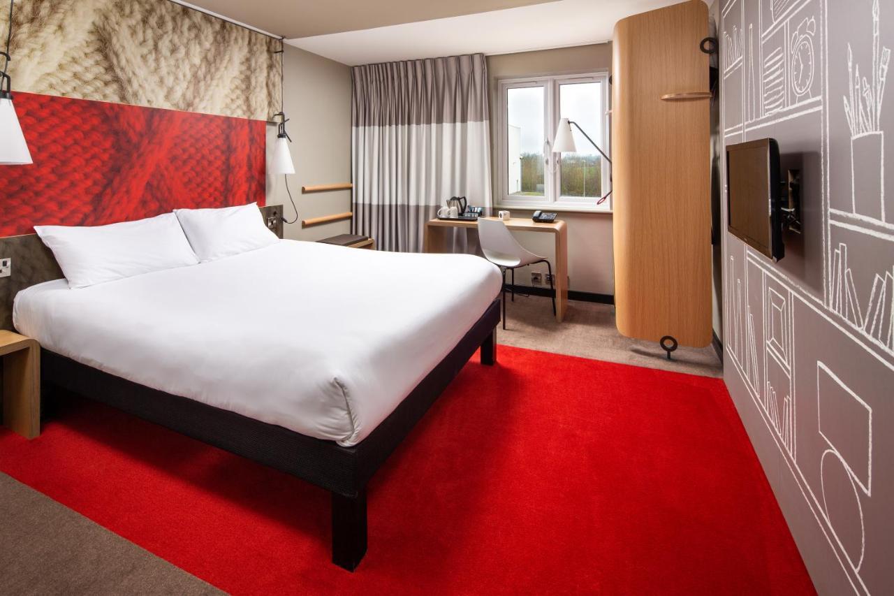 Ibis Rugby East Hotel Crick  Exterior foto