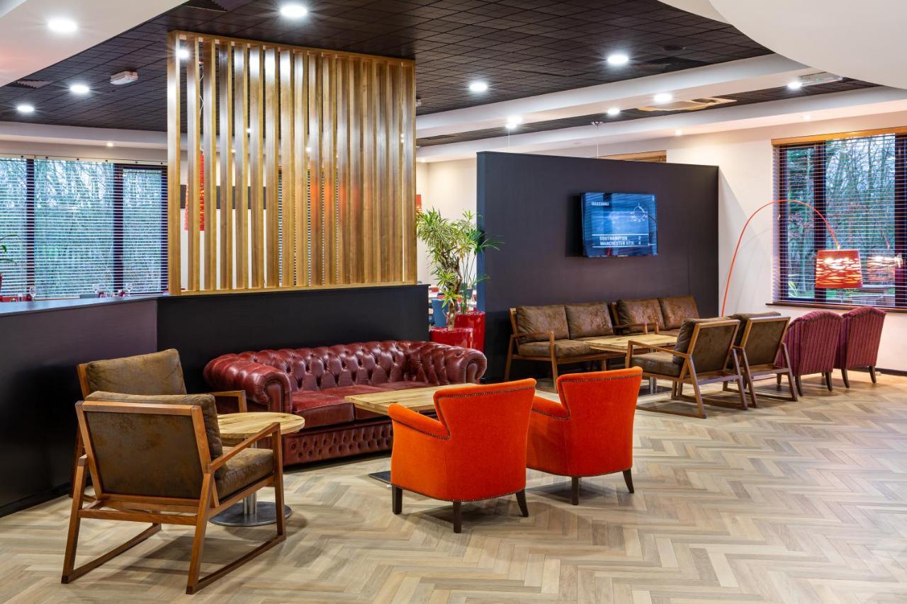Ibis Rugby East Hotel Crick  Exterior foto