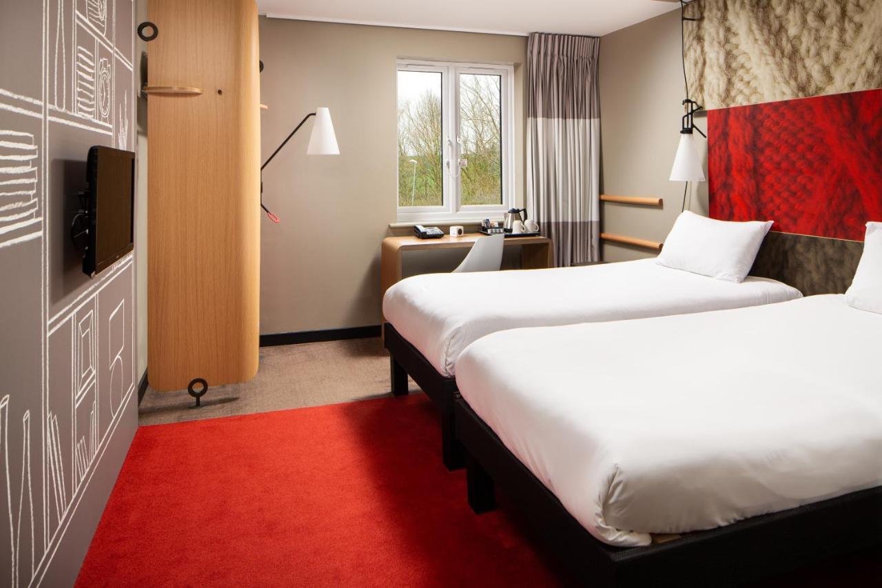 Ibis Rugby East Hotel Crick  Exterior foto